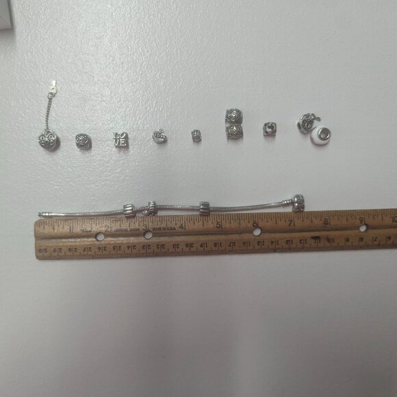 Pandora Bracelets (Small) and Charms in Sterling Silver - Picture 15 of 16